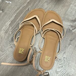 New York and company sandals